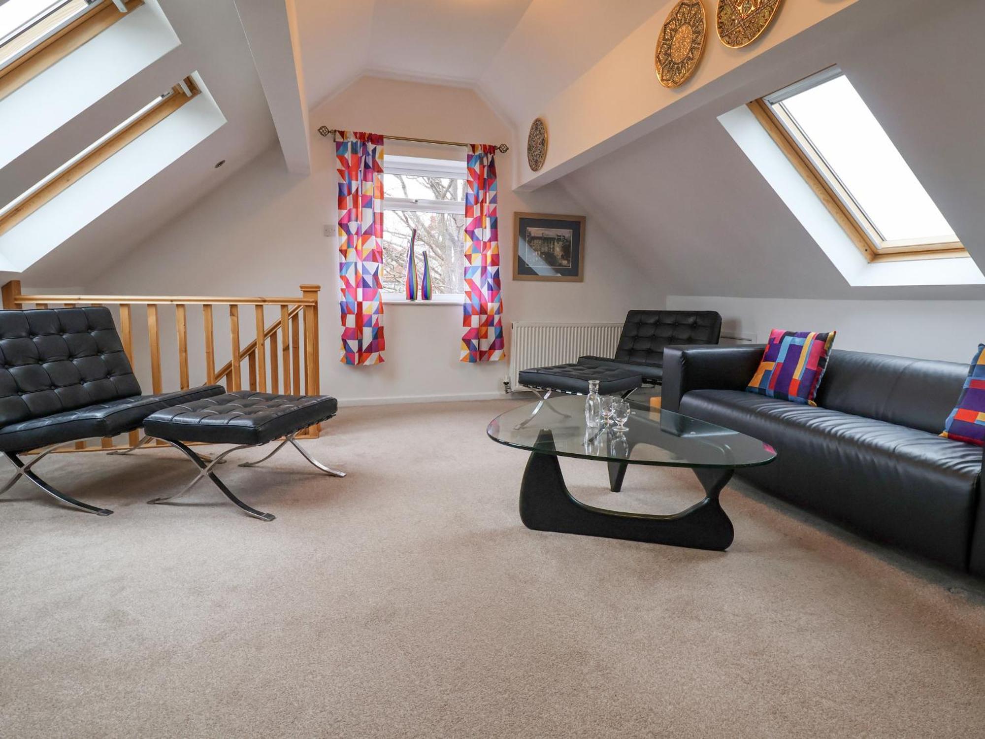 Dragon'S Den Apartment Chester Ngoại thất bức ảnh
