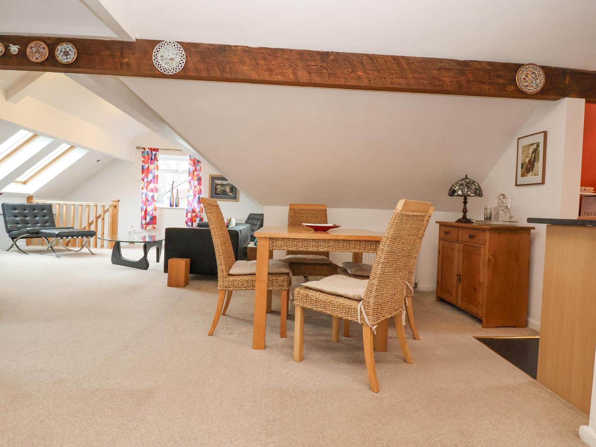 Dragon'S Den Apartment Chester Ngoại thất bức ảnh